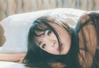 GIRLT果团网 - 在little贝壳喵的镜头下：女孩写真套图述说一个不一样的故事