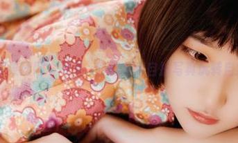 GIRLT果团网 - 看龚玥菲如何用自拍写真玩转自我情怀