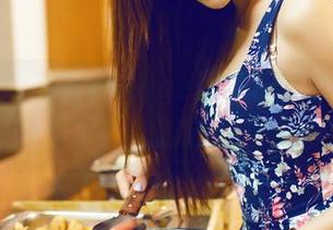 IMiss爱蜜社 - Angela小热巴的裸足旅程：合集下载，跟随她的每一步！