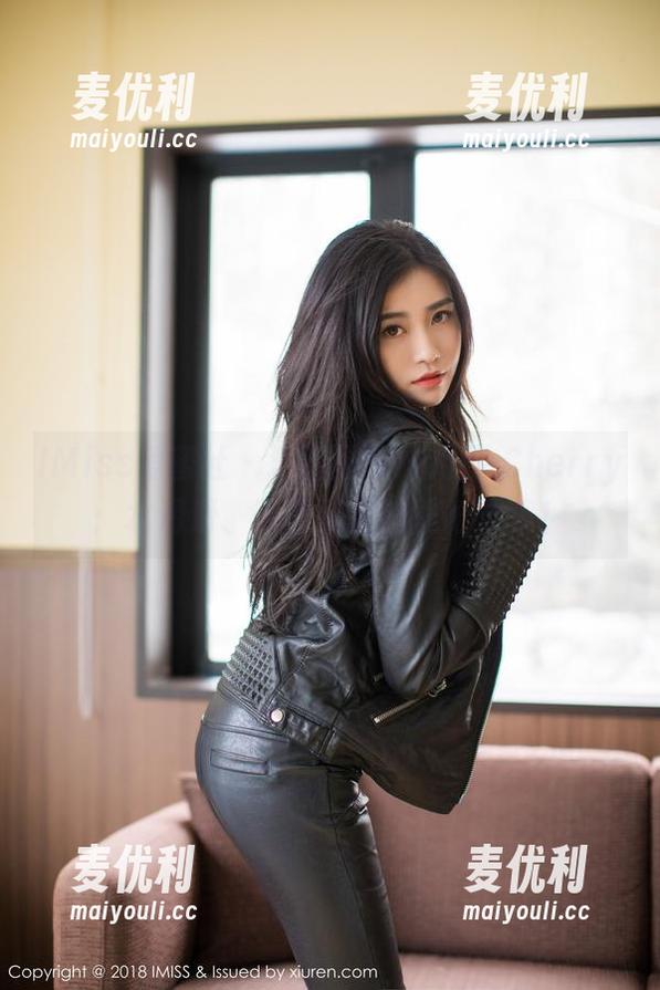 IMiss爱蜜社 - 浴缸里的绯月樱-Cherry：水滑滑、欲言又止的壁纸合集！-麦优利