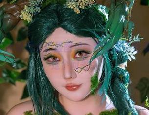 KANEKO咔喵的水手服图包：看海浪还是看裙摆，都是个问题！