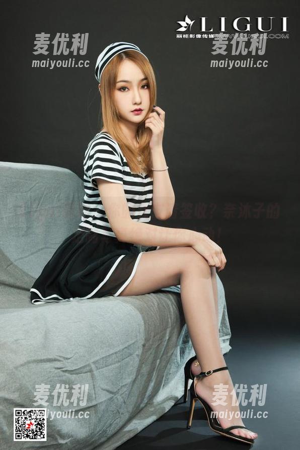 Ligui丽柜 - 你的女友请签收？奈沐子的定制写真绝对让你心动！-麦优利