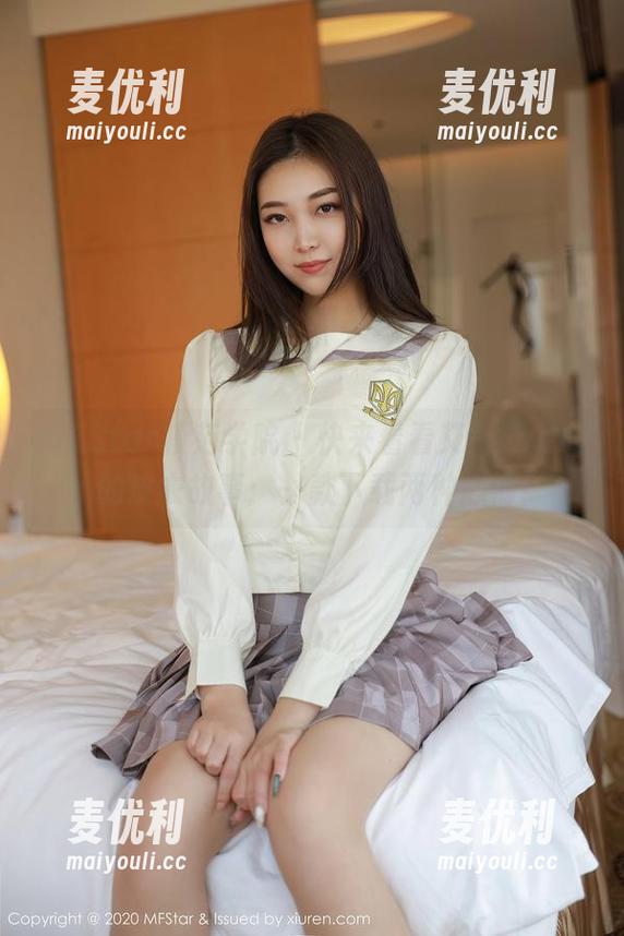 MFStar模范学院 - 快来看看艾莉Evelyn的皮衣故事：一款下载两种心情！-麦优利