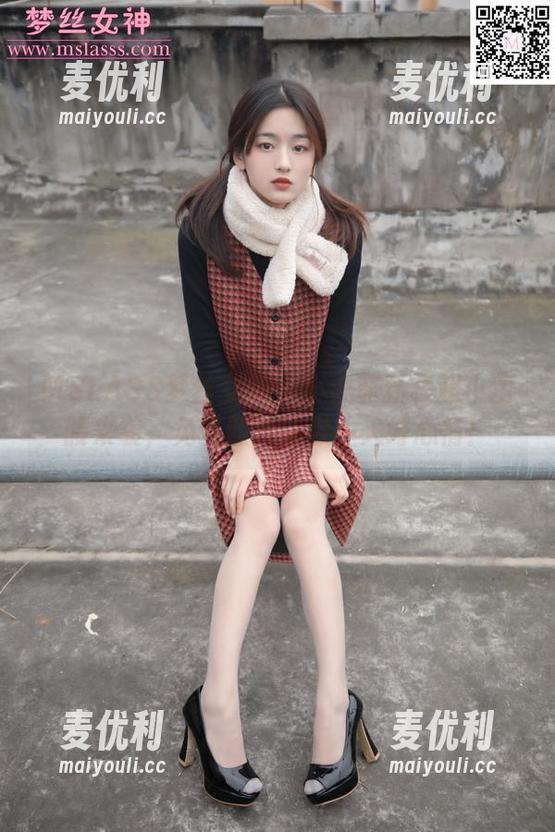 MSLASS梦丝女神 - 小亦菲新模超小蛮腰来袭，免费照片让你一天好心情！-麦优利