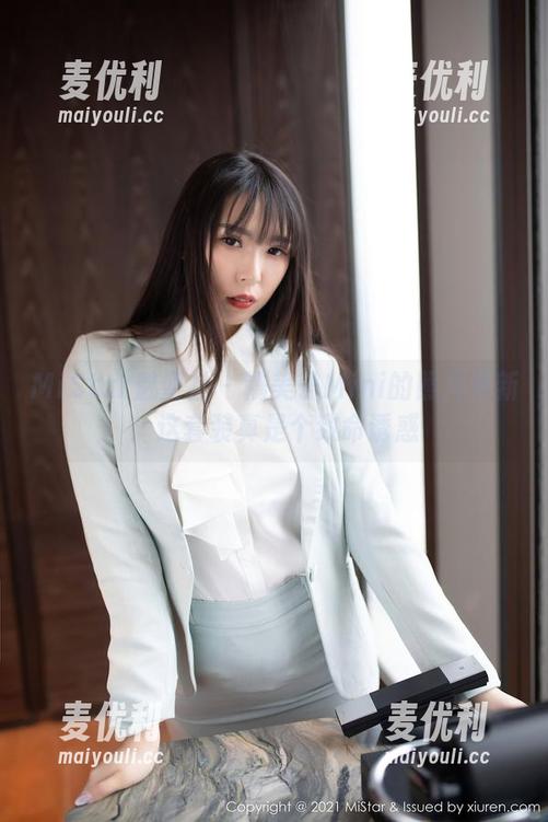 MiStar魅妍社 - 糯美子Mini的照片更新：这套装真是个致命诱惑-麦优利