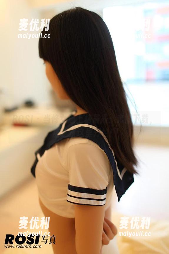 ROSI - 当修女遇上杨晨晨：套图下载，叛逆从这里开始！-麦优利