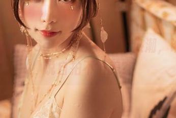 黑枪呆掀起Sakiiii翎柒私拍热潮，谁还敢说自拍不够美？