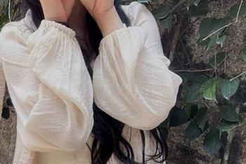 Sayako＿今年4岁内衣套图：性感与优雅的无缝连接，下载时请小心心脏！