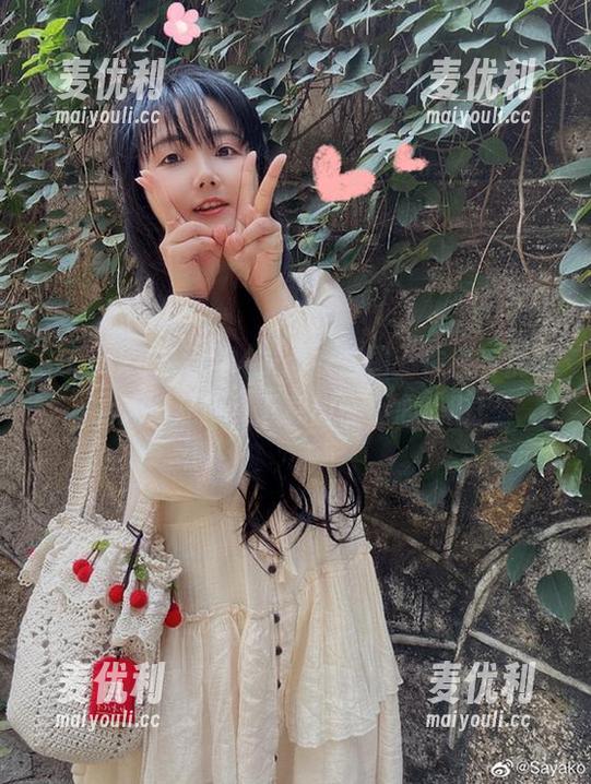Sayako＿今年4岁内衣套图：性感与优雅的无缝连接，下载时请小心心脏！-麦优利