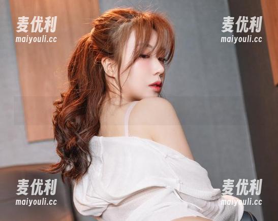 Sia(시아)的美脚合集，图片让你现实中矜持不住！-麦优利