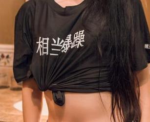 TouTiao头条女神 - 樊安妮婚纱美图：是时候让婚纱也流行一下“单身贵族”的气息！
