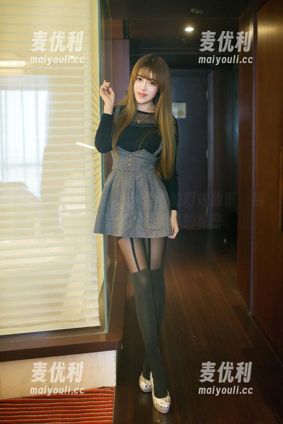 TuiGirl推女郎 - 王依萌的厨娘故事：福利原图带你探寻美味的秘密-麦优利