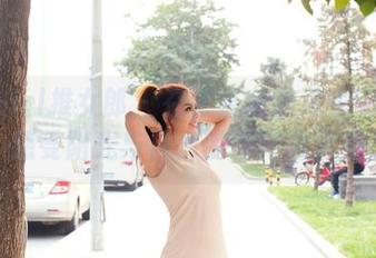 TuiGirl推女郎 - 在王馨瑶的泳衣图集里，感受阳光与自由的良好化学反应