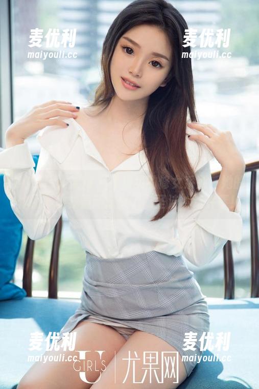 UGirls尤果网 - 齐贝贝的修女系列：她的作品集让我重新定义了‘圣洁’这件事！-麦优利