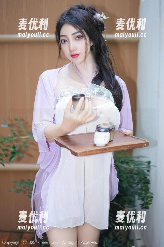 Xiuren秀人网 - 透视Mina米娜的灵魂：黑白精选套图全记录-麦优利