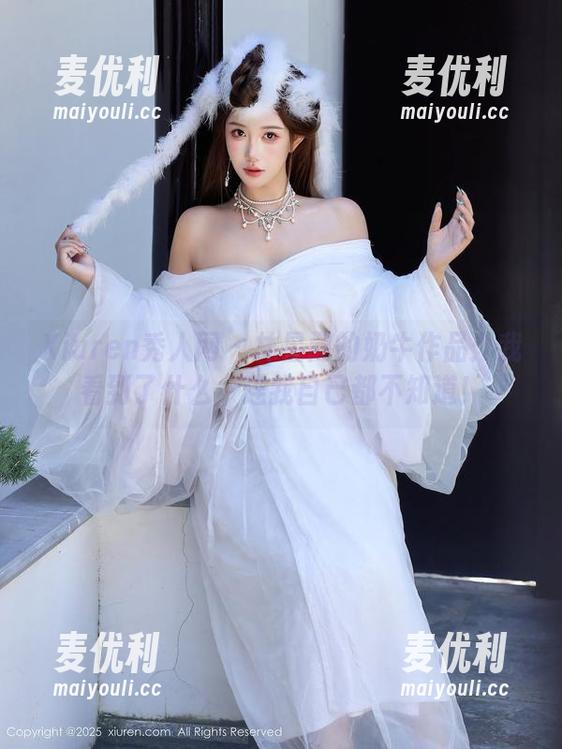 Xiuren秀人网 - 林星阑的奶牛作品：我看到了什么，连我自己都不知道！-麦优利