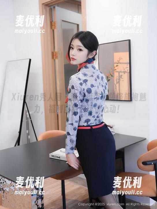 Xiuren秀人网 - 谢小蒽带你领略旗袍魅力，福利图绝对让你心动！-麦优利