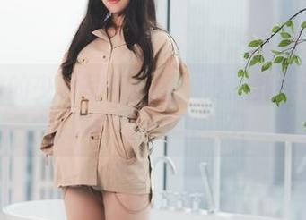 一智智的少女写真套图：没想到会让我想起那些羞羞的回忆！