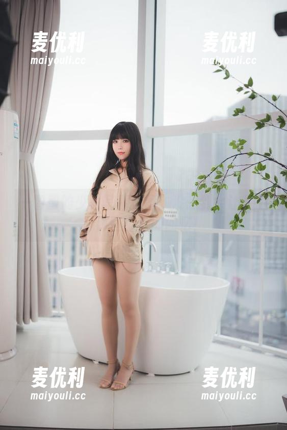 一智智的少女写真套图：没想到会让我想起那些羞羞的回忆！-麦优利