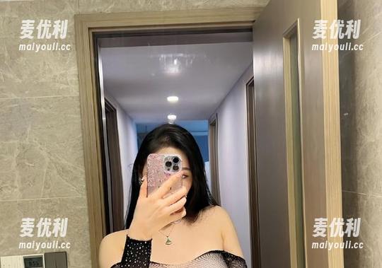 微密圈 - 不爱笑的赛琳兔女郎的奇妙冒险：可爱&魅惑图片集合，随时下载带走-麦优利