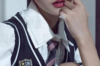 丽柜 - “英子和服：每一折都像在讲故事，真的有这么多情感吗？”作品探讨
