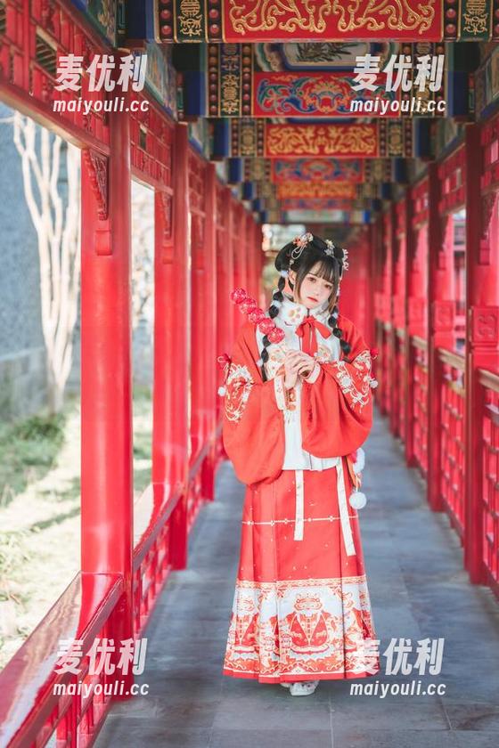 兔子Zzz不吃胡萝卜不代表不爱美脚，写真套图绝对值得一看！-麦优利