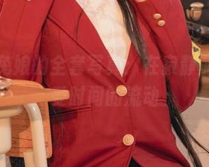 咬一口兔娘的全套写真：在寂静前夜，感受时间的流动