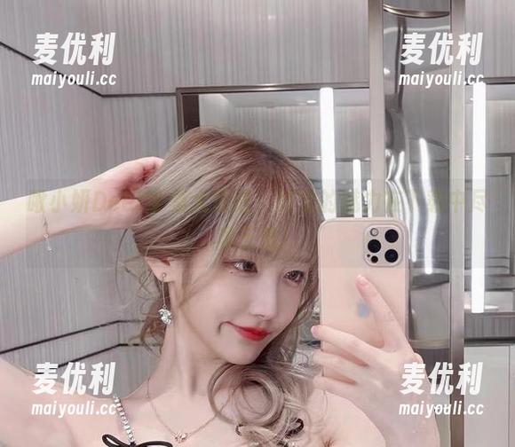 啾小妍Deer全集大放送，妍宝的魅力在下载中尽显无遗！-麦优利