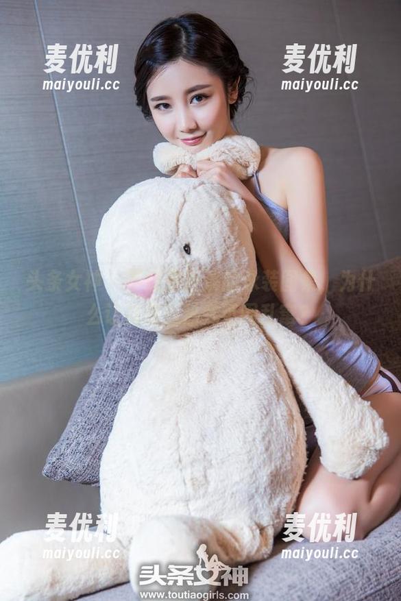 头条女神 - 不过是筱溪的泳装图集，为什么让我感到热气氛围乱窜？-麦优利