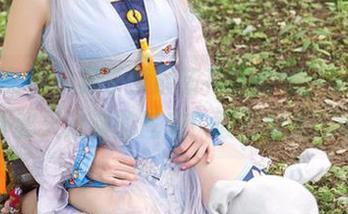头条女神 - 苏子淇最新花嫁合集，感受她那神秘又浪漫的气息！敢不敢来试试？