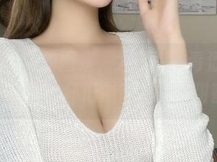 奈汐酱Nice的图集，大学生的青涩如风，瞬间而逝，怀旧中带着一丝甜蜜。