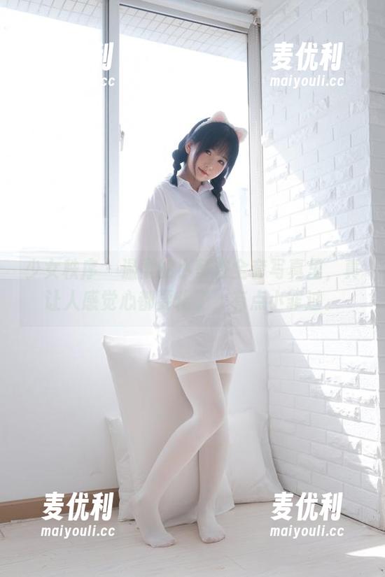 少女秩序 - 温柔的小葵在全套写真里,真让人感觉心都要化了,有点小罪过。-麦优利 少女秩序 - 温柔的小葵在全套写真里,真让人感觉心都要化了,有点小罪过。-麦优利