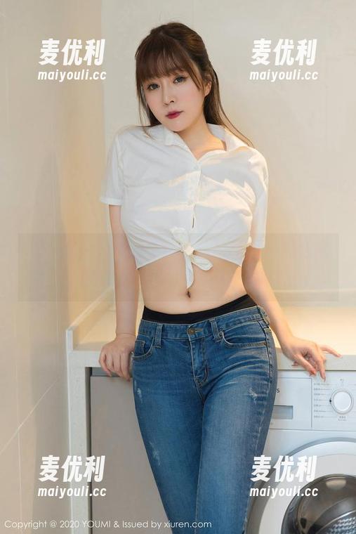 尤蜜荟 - SOLO_尹菲私拍原图：厨娘的时光，光影交错下的美丽-麦优利
