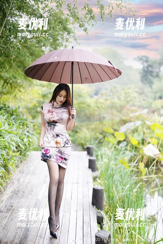 尤蜜荟 - 没错，你没听错，是小逗逗免费裸足写真，来享受足尖的自由吧！-麦优利