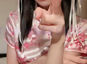 布丁大法：空姐写真里的别样人生