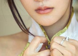 推女郎 - 免费！Lina的短裤图集，难道是她的秘密武器？
