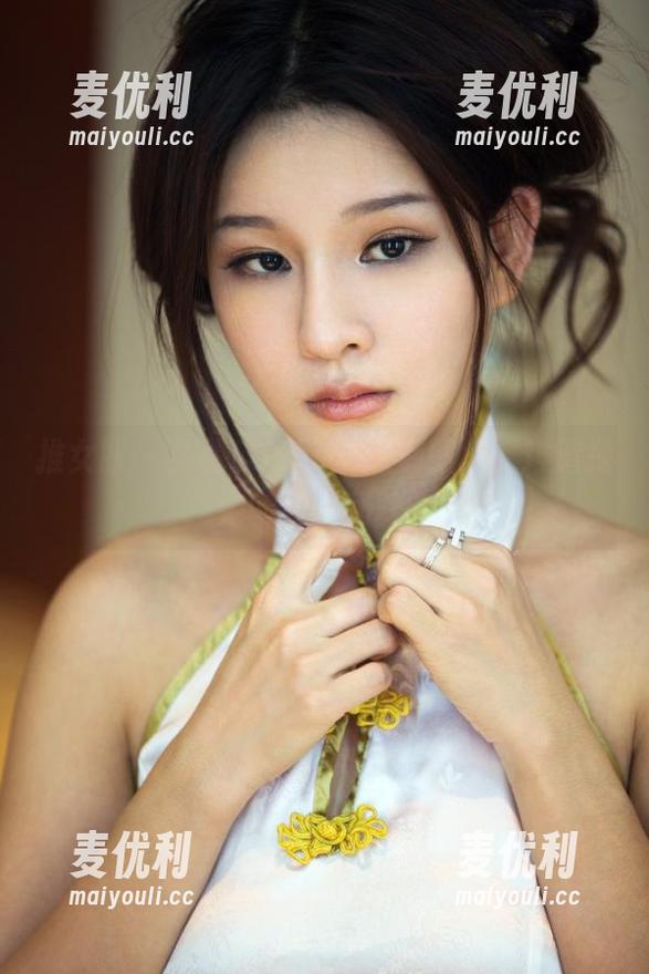 推女郎 - 免费!Lina的短裤图集,难道是她的秘密武器?-麦优利 推女郎 - 免费!Lina的短裤图集,难道是她的秘密武器?-麦优利