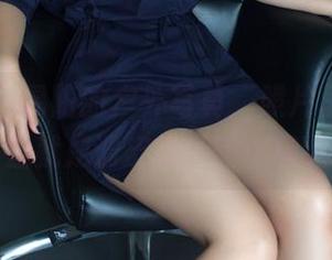 推女郎 - 易阳的户外写真，照片里的风，简直就是调皮捣蛋的小精灵！
