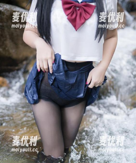 作品曝光！杏子夫人在浴室里的打扮更新，难道要自拍出水派对？-麦优利