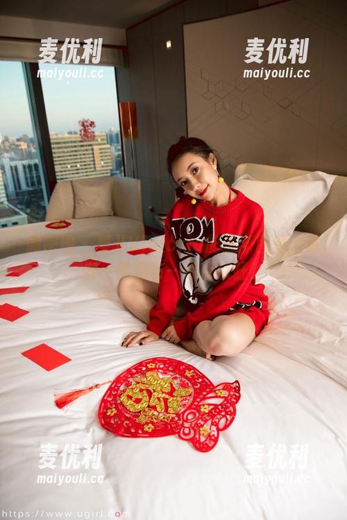 微密圈 - 果儿Victoria的最新图集：瑜伽、梦想与一点点疯狂！-麦优利