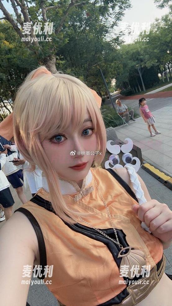 桃墨公子与神鹿的亲密接触,花里胡哨的图片让我想多聊几句!-麦优利 桃墨公子与神鹿的亲密接触,花里胡哨的图片让我想多聊几句!-麦优利