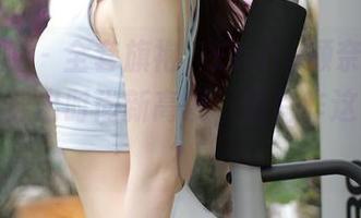 模范学院 - 全套旗袍，Emily顾奈奈酱把中国风穿出时尚新高度，图片咋这么好看？