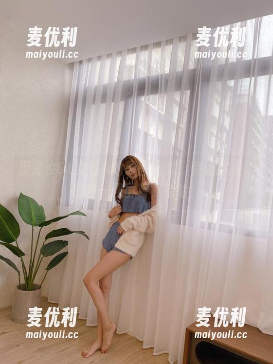 泥泥汝OL女郎A的原图图集，保证你看了想捏一捏屏幕，哈哈！-麦优利