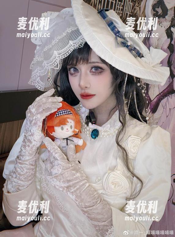 流一_喵喵喵喵喵喵的旅拍合集：网盘里的那些细腻瞬间，真是让人流连！-麦优利