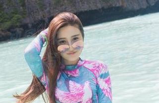 爱蜜社 - 动感连体衣中的LalaBaby啦啦：网盘写真，欲罢不能！