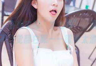 爱蜜社 - 在线中的“梦心月”，清纯写真让你不自觉翻白眼——眼神太清澈！