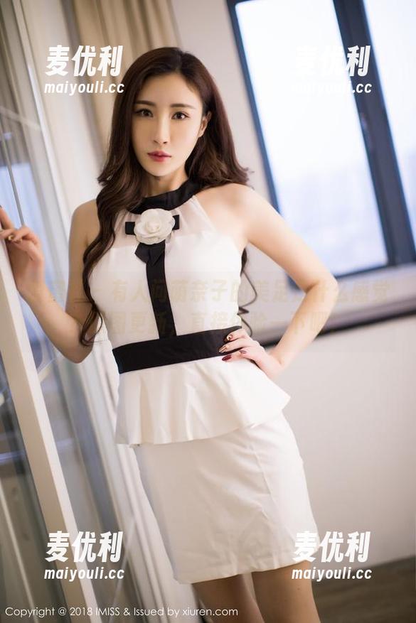 爱蜜社 - 有人问萌奈子的美足是什么感觉？原图更新，直接体验一下吧！-麦优利