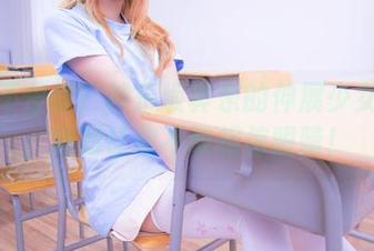 更新不停歇！神乐坂真东的伸展少女原图，绝对让你不敢相信眼睛！