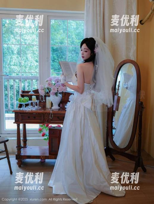 秀人网 - 更新啦！toro羽住短裤原图，快来看看她如何拿下气温的高分-麦优利
