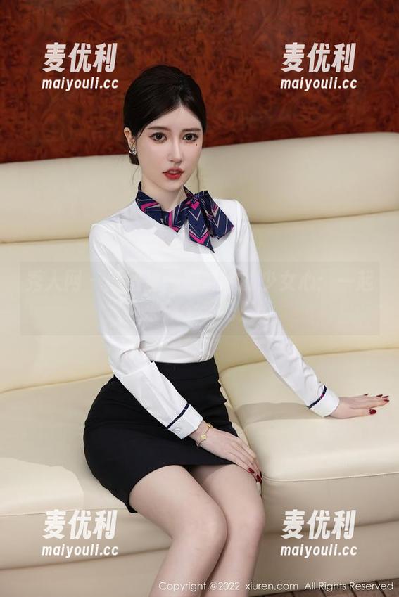 秀人网 - 原图里南初妹妹的少女心：一起来做个梦吧！-麦优利